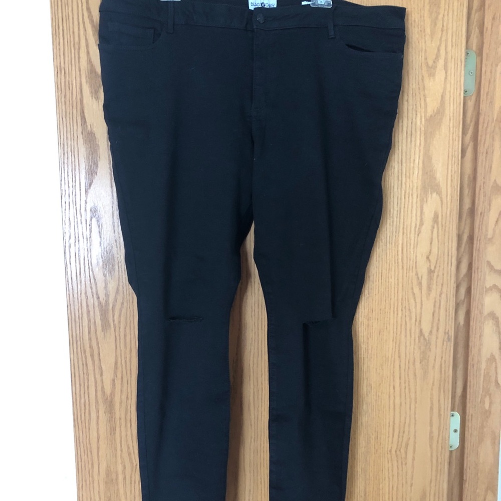 Black Daisy plus size black jeans